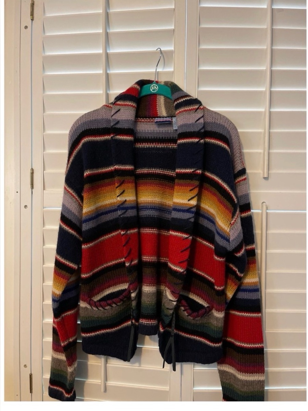 Beyond Blue 100%wool sweater size Large colorful